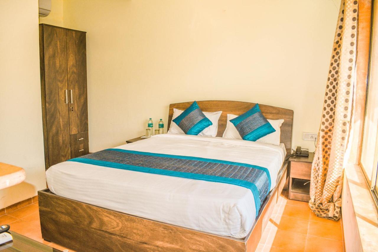 Vivaant Retreat And Conventions Hotel Igatpuri Exterior photo