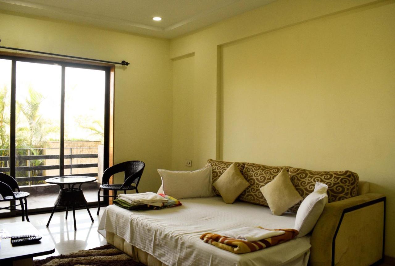 Vivaant Retreat And Conventions Hotel Igatpuri Exterior photo